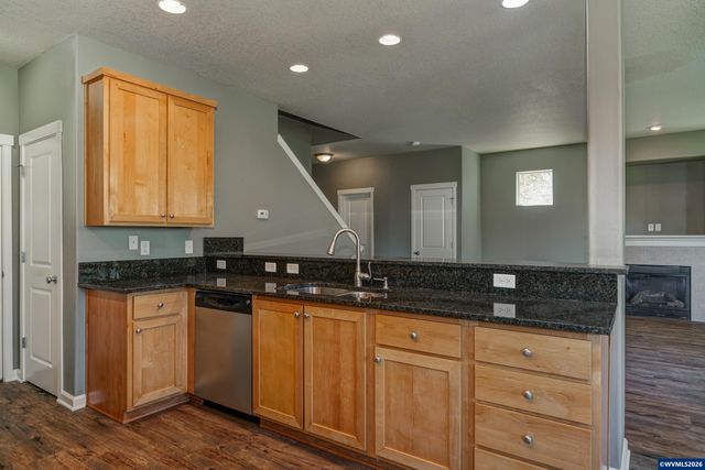 1478 Gifford St SE, Salem, OR 97317