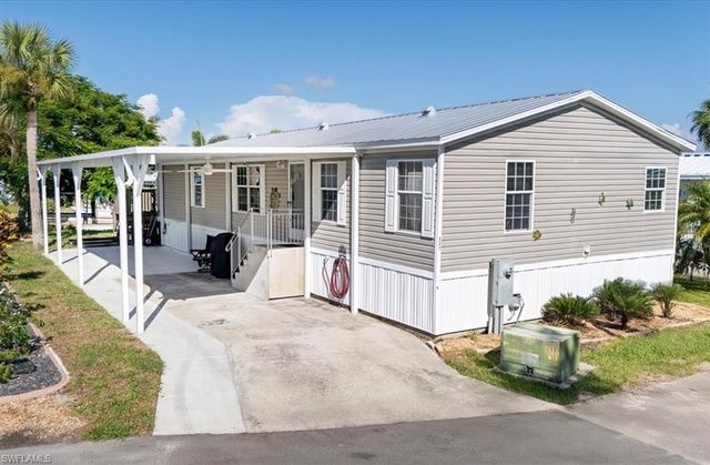 3127 Bayside PKWY, Punta Gorda, FL 33982