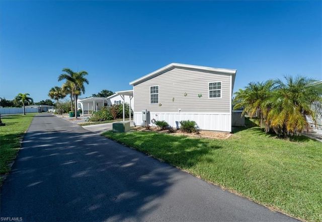 3127 Bayside PKWY, Punta Gorda, FL 33982
