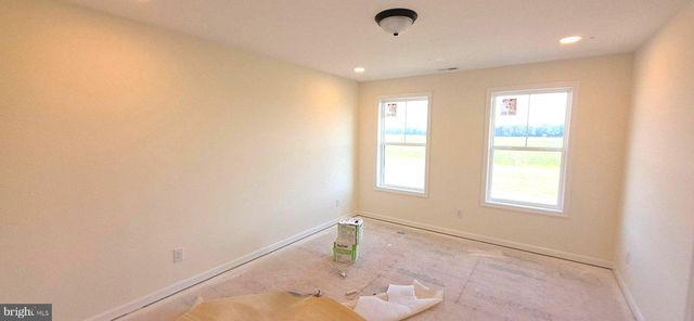 16986 OAK RD, Bridgeville, DE 19933