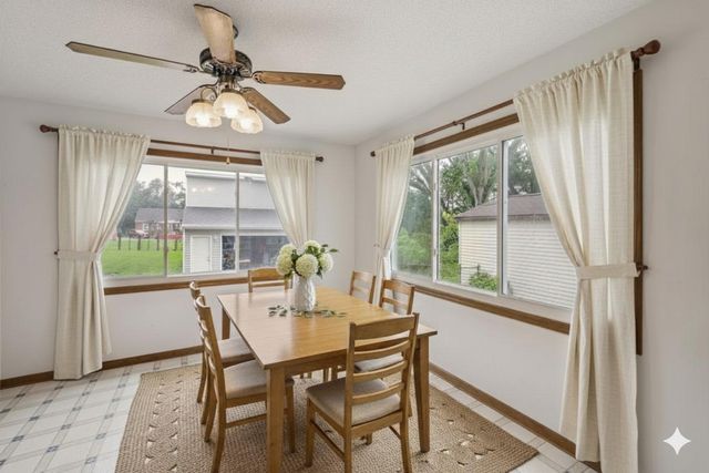 1616 Southlawn Drive, Des Moines, IA 50315