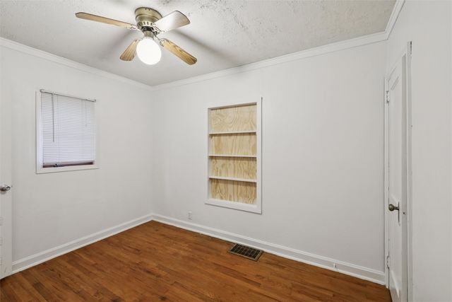 1616 Southlawn Drive, Des Moines, IA 50315