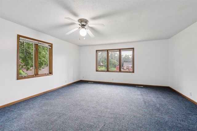 1616 Southlawn Drive, Des Moines, IA 50315