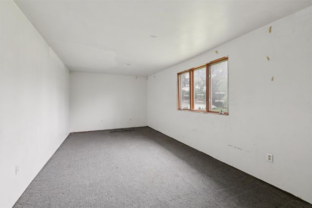 1616 Southlawn Drive, Des Moines, IA 50315