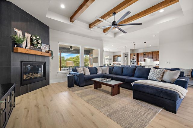 127 Lazy Creek DR, Georgetown, TX 78628