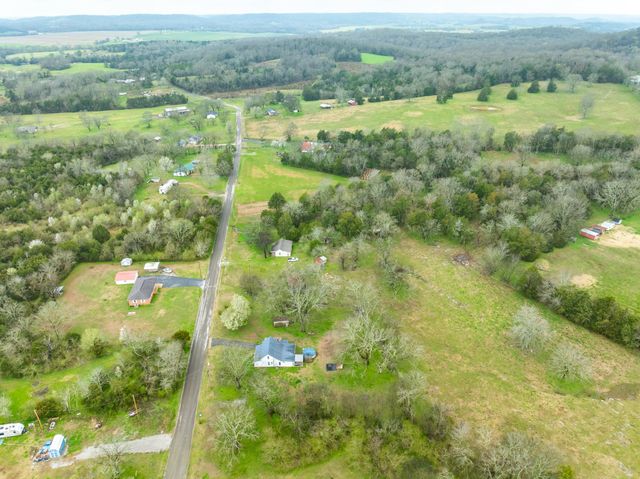 174 Vinta Mill Rd, Prospect, TN 38477