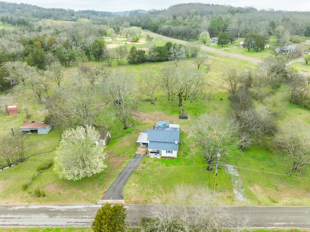 174 Vinta Mill Rd, Prospect, TN 38477