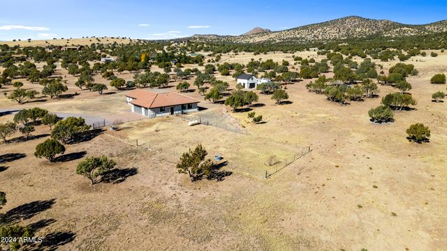 4400 W CARRIAGE Lane, Prescott, AZ 86305