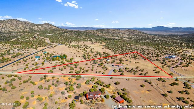 4400 W CARRIAGE Lane, Prescott, AZ 86305