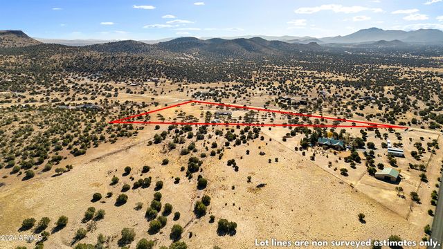 4400 W CARRIAGE Lane, Prescott, AZ 86305