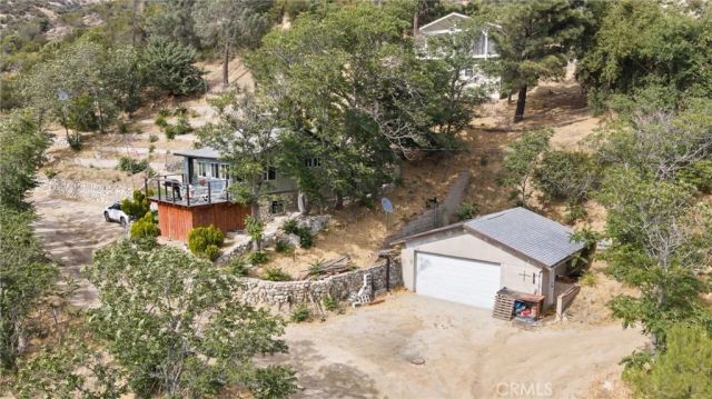 17601 Lone Pine, Lake Hughes, CA 93532