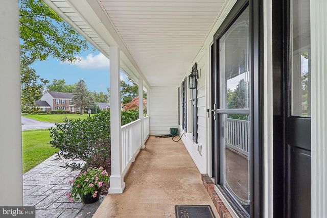 13604 COPPER RIDGE DR, Herndon, VA 20171