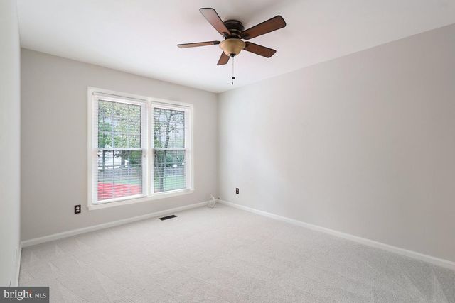 13604 COPPER RIDGE DR, Herndon, VA 20171