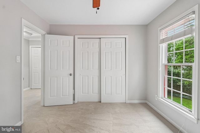 13604 COPPER RIDGE DR, Herndon, VA 20171