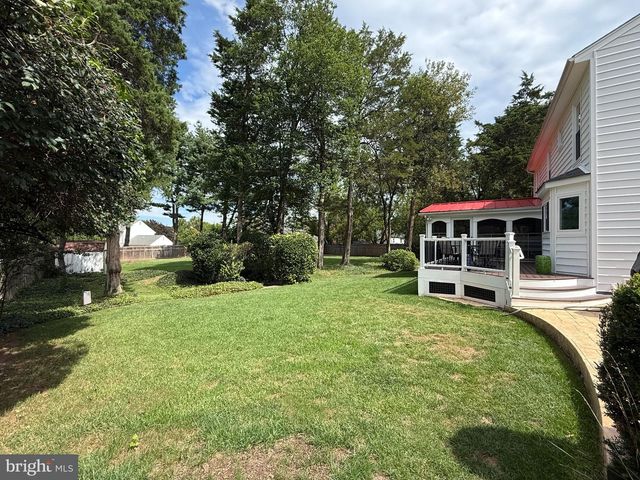 13604 COPPER RIDGE DR, Herndon, VA 20171