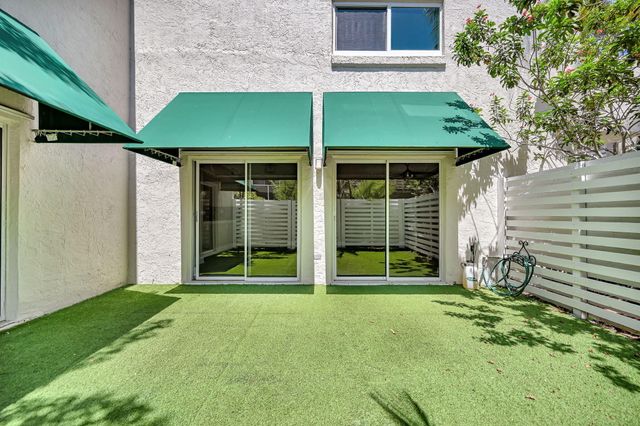 544 NW 98TH Avenue, Plantation, FL 33324