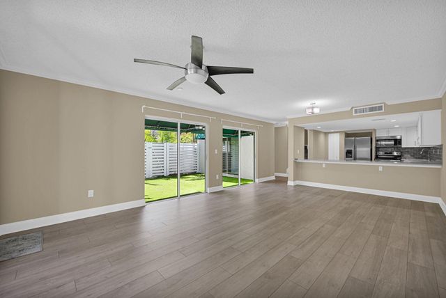 544 NW 98TH Avenue, Plantation, FL 33324