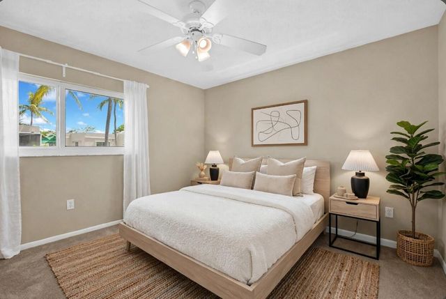 544 NW 98TH Avenue, Plantation, FL 33324