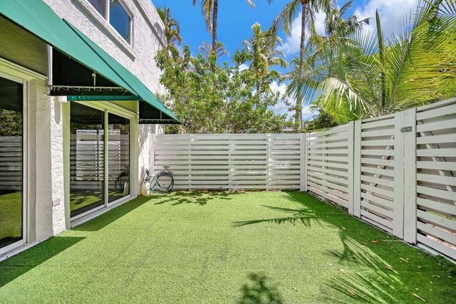 544 NW 98TH Avenue, Plantation, FL 33324