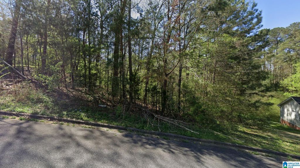 5525 KATRIX LANE, Pinson, AL 35126