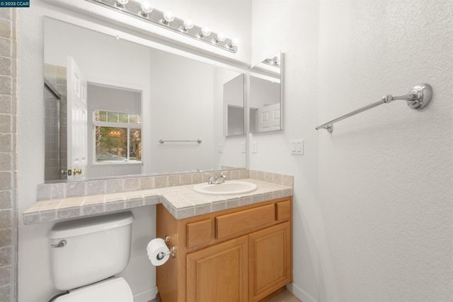 1012 Barkwood Ct, Concord, CA 94521