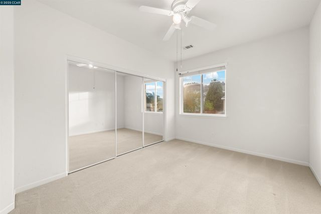 1012 Barkwood Ct, Concord, CA 94521