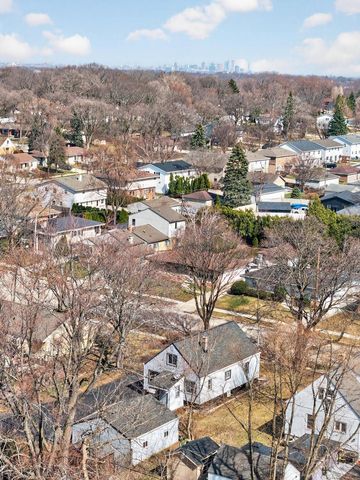 3541 S 96th STREET, Milwaukee, WI 53228