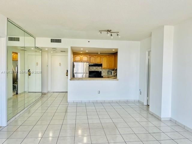 1470 NE 123rd St A707, North Miami, FL 33161