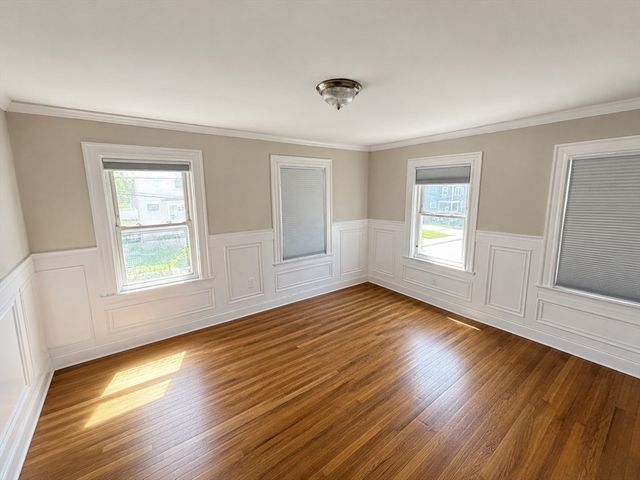 14 S High St, Milford, MA 01757
