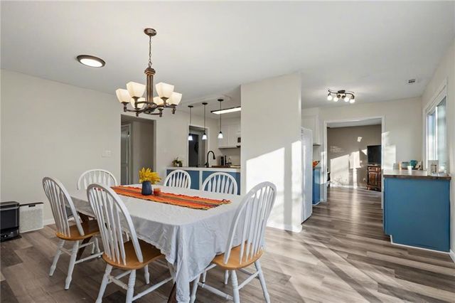 925 W 27th Terrace, Lawrence, KS 66046