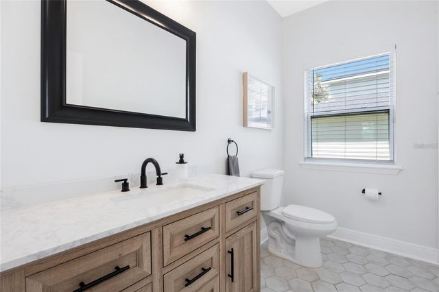 707 N DISSTON AVENUE, Tarpon Springs, FL 34689