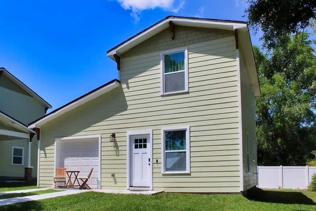707 N DISSTON AVENUE, Tarpon Springs, FL 34689