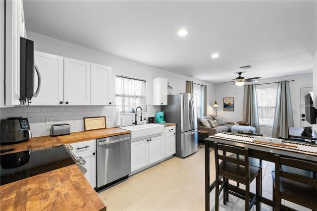 707 N DISSTON AVENUE, Tarpon Springs, FL 34689