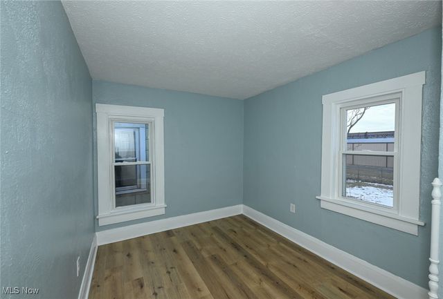 200 8th Street NW, Barberton, OH 44203