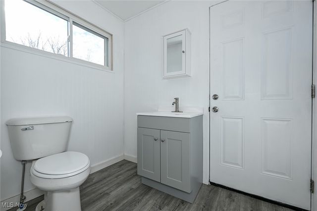 200 8th Street NW, Barberton, OH 44203