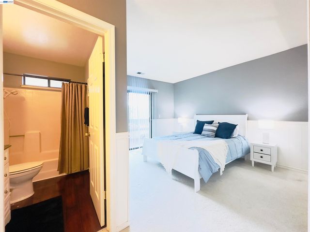 320 N Villa Way, Walnut Creek, CA 94595