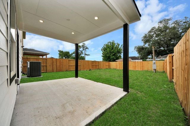 765 Marjorie Street, Houston, TX 77088