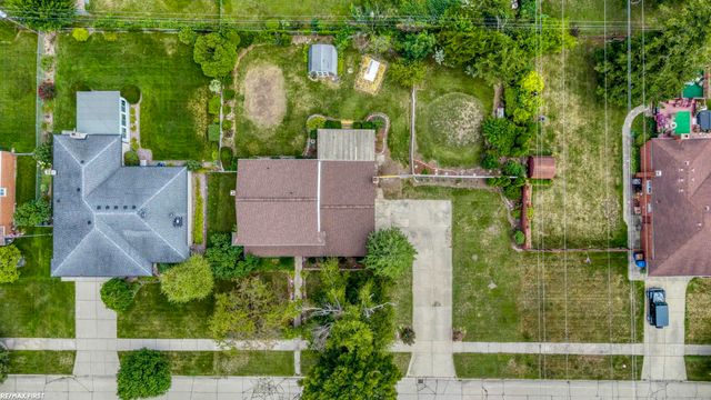 31352 Carmody Drive, Warren, MI 48092