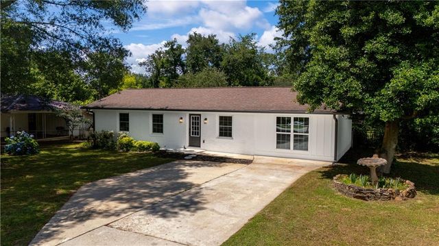 5032 Florence Street, Oakwood, GA 30566