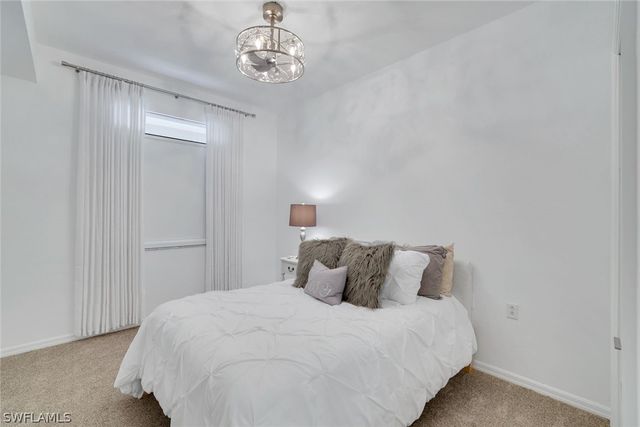 2740 Cypress Trace CIR 2717, Naples, FL 34119