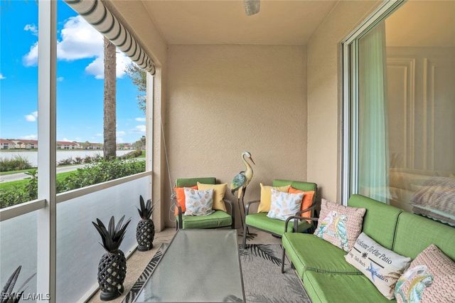 2740 Cypress Trace CIR 2717, Naples, FL 34119