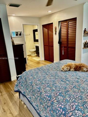 9313 SW 130th St, Miami, FL 33176