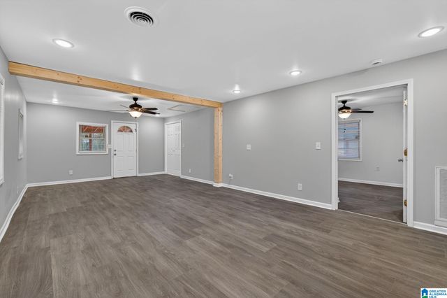 1605 27TH AVENUE N, Hueytown, AL 35023