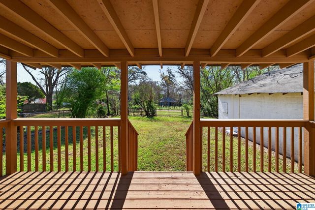 1605 27TH AVENUE N, Hueytown, AL 35023