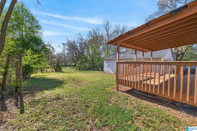 1605 27TH AVENUE N, Hueytown, AL 35023