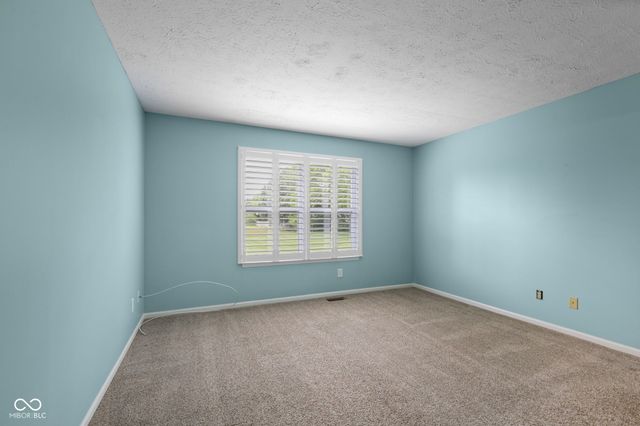 2024 Galaxy Drive, Franklin, IN 46131