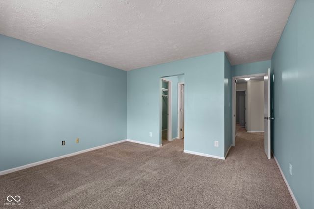 2024 Galaxy Drive, Franklin, IN 46131