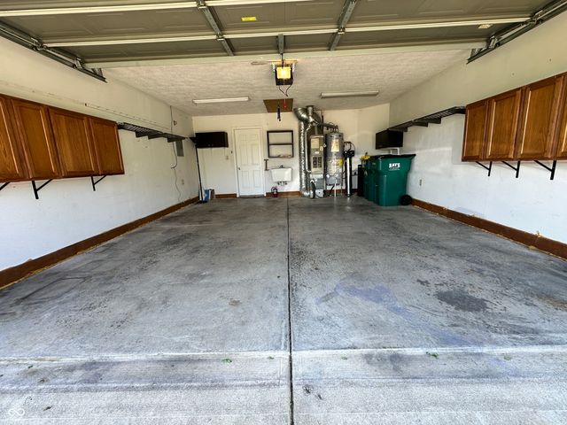 2024 Galaxy Drive, Franklin, IN 46131