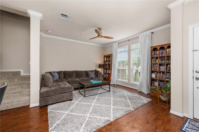 305 Holleman Drive E 205, College Station, TX 77840