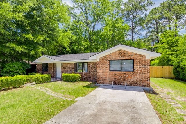 8508 Clarke Avenue, Savannah, GA 31406